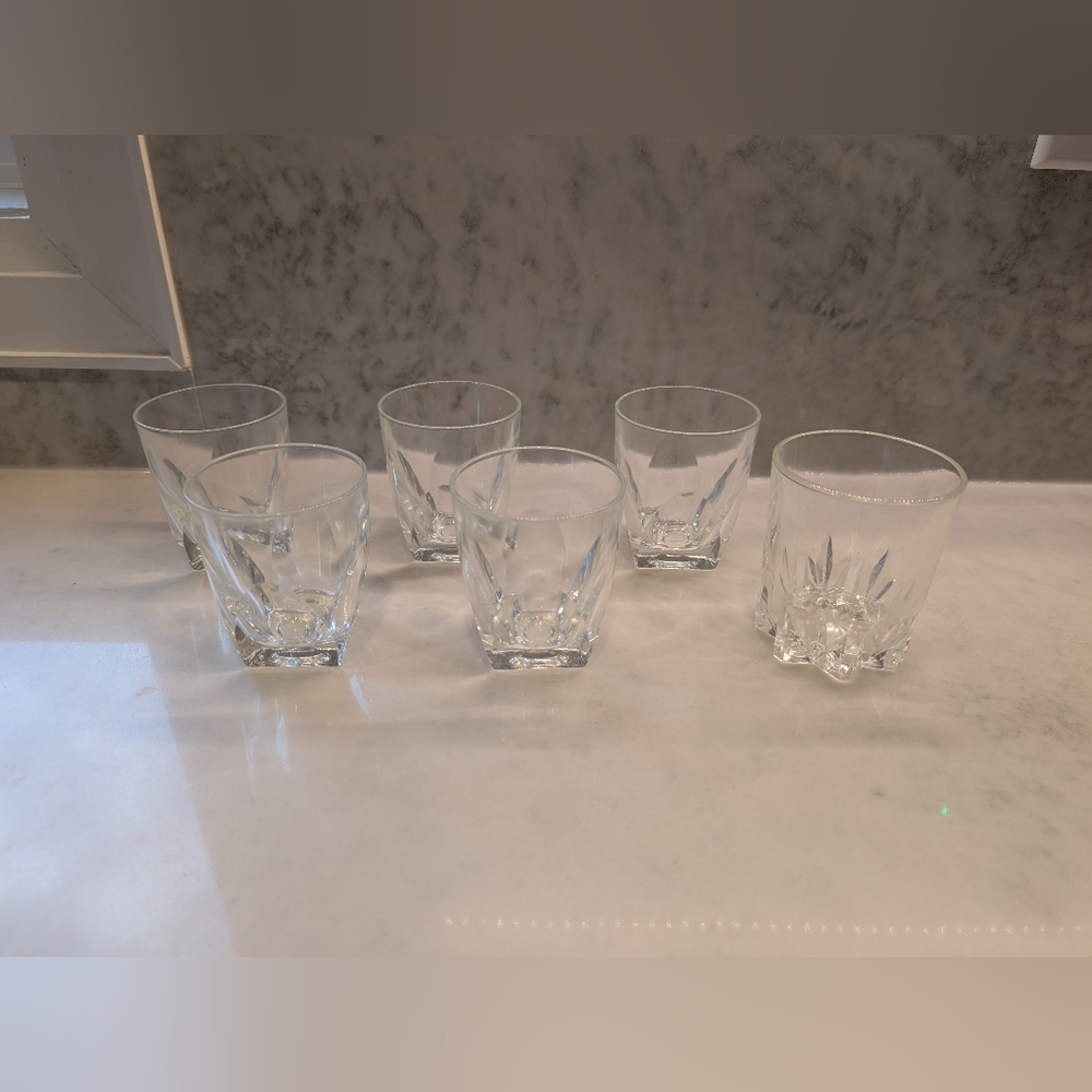 6 Vintage Italian glasses